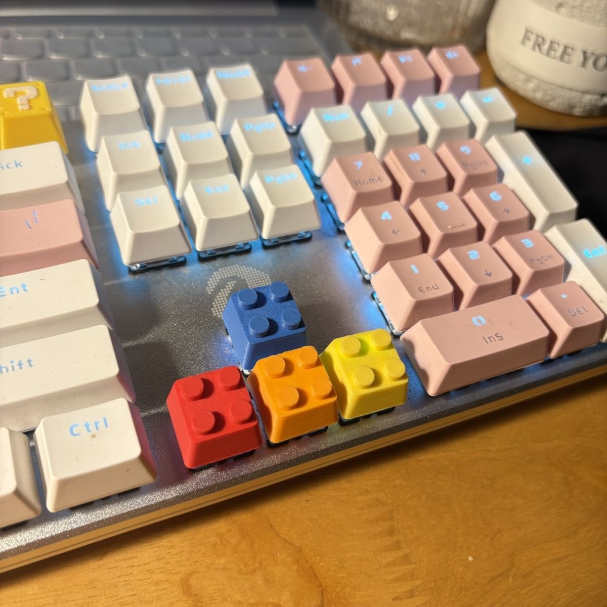 أغطية مفاتيح MX مطبوعة بتقنية  - مراجعة 3D Printing Keycaps وسعره